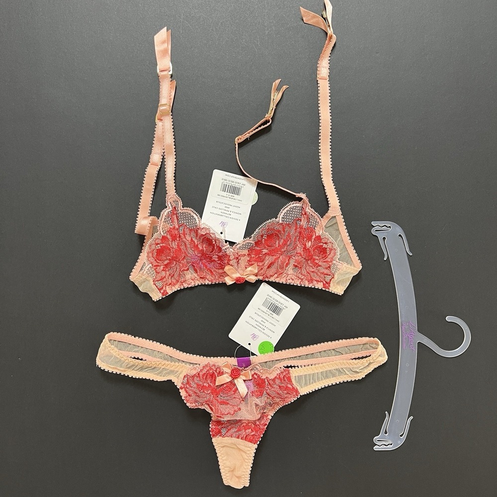 L'agent Lingerie Bra & Thong‎ Set Women's Size 4 Bottoms 2 Top Lace Accents NWT